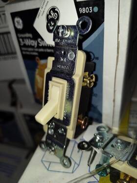Ge 043180598035 Set Of 15 / General Electric #ge1453 3 Wa Y Toggle Switches Amp /120 Vac