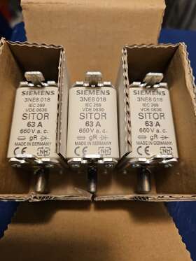 3ne8018 Siemens Box Of 3. Hls Sicherungseinsatz 63a Semicoductor Fuse Link
