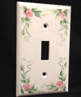 Krikstol2012 Switch Sweet Cottage Plates - Roses Auction