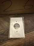 Cooper Mid-size 1G White 1.406" Receptacle Wallplate Single Outlet Cover 2031W. Fixed Price $5.25.