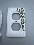 Leviton Green Vine Ceramic Toggle Cover Wallplate Switchplate 89501-GRN. Fixed Price $16.98.