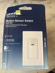 Leviton Decora DOS02-1LW Motion Sensor Ilb Led Cfl Switch Auto-on White D9. Fixed Price $12.00.