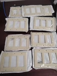 Leviton Decora Ivory 3-GANG Wallplate Standard Size 001-80411-I **pack Of 9**. Fixed Price $9.90.