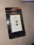/ 40-982 Gold-plated 2-TERMINAL Speaker Wall (q). Fixed Price $10.97.