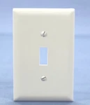 Pass & Seymour TPJ1-W Jumbo Unbreakable 1GANG Toggle Switch Wallplate Cover. Fixed Price $5.94.