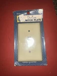 Nos Vintage Switch 9131-21D Ivory Single Toggle Cover. Fixed Price $10.00.
