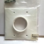 Midlite Products White Wireport Double Gang Round Opening Wall Plate 2GWH. Fixed Price $6.99.