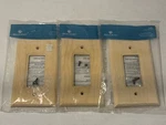 Brainerd Single Switch Decorator Wall Plate Covers Unfinished Wood Lot Of 3 New. Fixed Price $21.00.