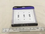 (1) New Amerelle Continental 3-GANG Toggle Metal Wall Plate White 94TTTW (sw). Fixed Price $18.90.