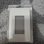 Lutron Gloss Finish Single Gang Wallplate CW-1-LA Light Almond New. Fixed Price $5.75.