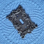 American Tack 60T 1967 Aged Ornate Floral Brass Wall Light Switch Cover Vintage. Fixed Price $12.00.
