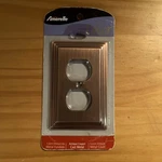 Amerelle Decor Collection Antique Copper Cast Metal Wall Plate One Gang 84 Dac. Fixed Price $9.99.